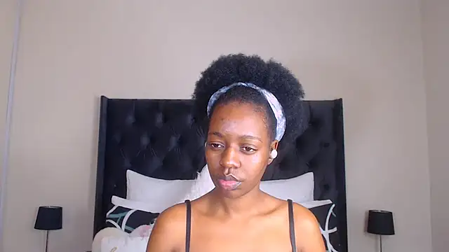 Sexynaughty Gal online show from 03.19.25