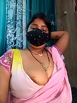 Snapshot of neha-bhabhi chatting on 03.04.25 neha-bhabhi online show from 03.04.25