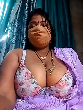 Snapshot of neha-bhabhi chatting on 03.11.25 neha-bhabhi online show from 03.11.25