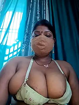 Snapshot of neha-bhabhi chatting on 03.12.25 neha-bhabhi online show from 03.12.25