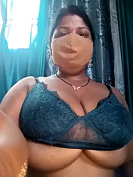 Snapshot of neha-bhabhi chatting on 03.17.25 neha-bhabhi online show from 03.17.25