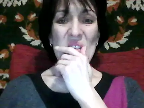 SunnyAmorre online show from 01.23.25