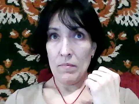 SunnyAmorre online show from 02.12.25