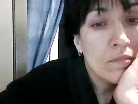 SunnyAmorre online show from 03.08.25
