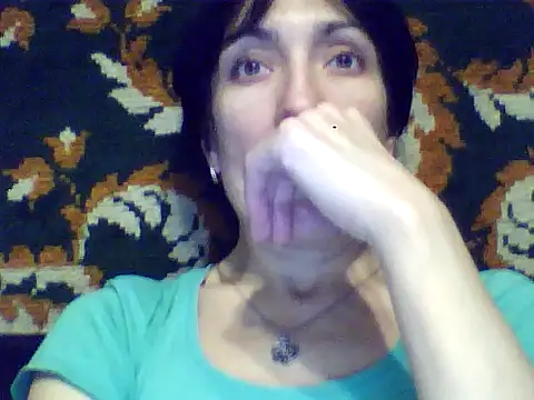 SunnyAmorre online show from 11.11.25