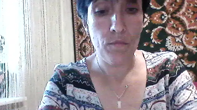Snapshot of SunnyAmorre chatting on 06.18.26 SunnyAmorre online show from 06.18.26