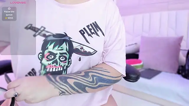 io chie  online show from 02.01.25