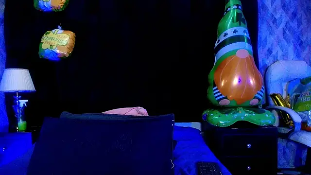 shelsyloreds online show from 03.13.25