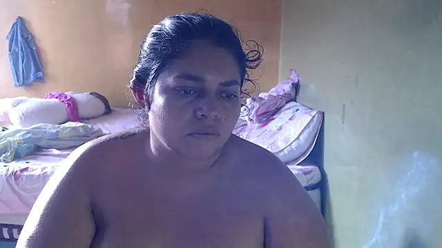 yulieth bbw online show from 10.14.25