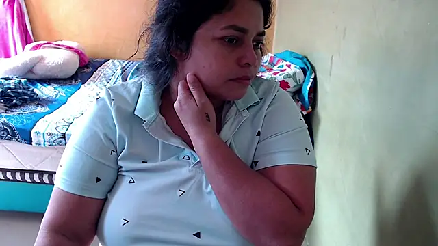 yulieth bbw online show from 01.06.26