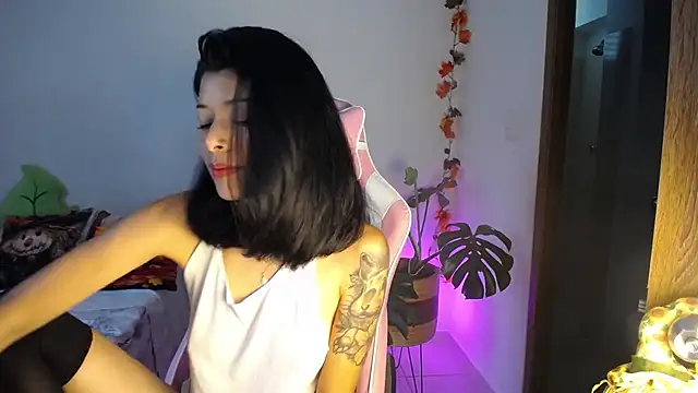 maggie kay online show from 10.06.25