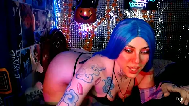 Snapshot of JINX_26 chatting on 10.28.25 JINX 26 online show from 10.28.25