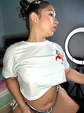 Shara dreams online show from 09.14.25