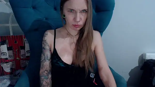 alexandra zaryanova online show from 12.13.24
