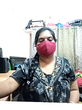 Snapshot of Your-mohana chatting on 12.01.25 Your-mohana online show from 12.01.25