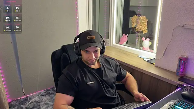 Snapshot of michaelbradleu chatting on 07.10.26 michaelbradleu online show from 07.10.26