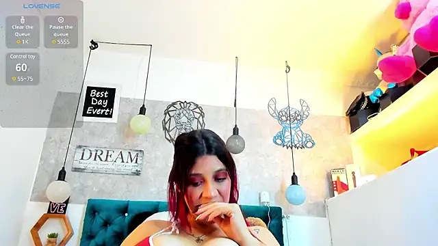 Rebeca xs online show from 03.18.25