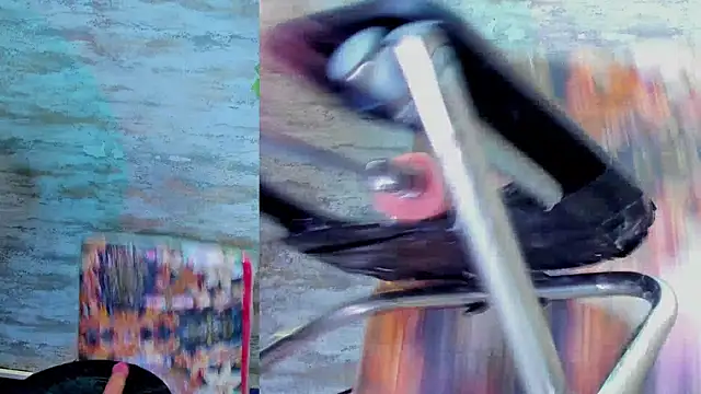 Snapshot of Amelia_Myers chatting on 10.21.25 Amelia Myers online show from 10.21.25