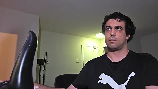 Snapshot of PandaSweets chatting on 10.22.25 PandaSweets online show from 10.22.25