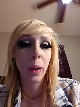 AmethystFoxx online show from 01.20.25