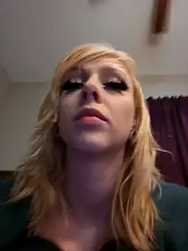 AmethystFoxx online show from 01.29.25