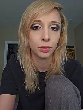 AmethystFoxx online show from 05.15.26