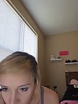 AmethystFoxx online show from 05.29.26
