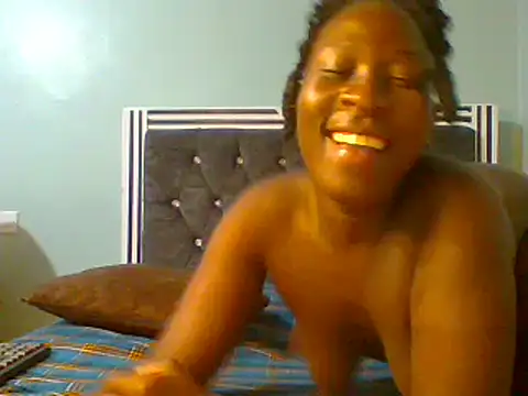 blackcuteebony online show from 02.21.25