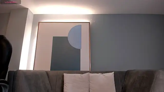 NaomiSainz online show from 12.29.24