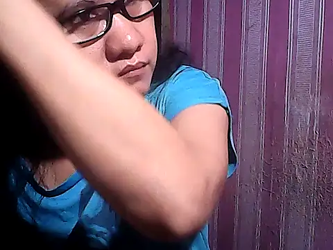 sweetsosie18 online show from 10.11.25