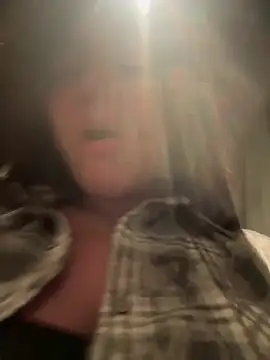 Snapshot of Niki_li chatting on 03.15.25 Niki li online show from 03.15.25