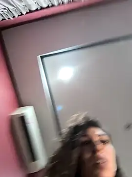 Snapshot of amanilouve chatting on 01.23.25 amanilouve online show from 01.23.25