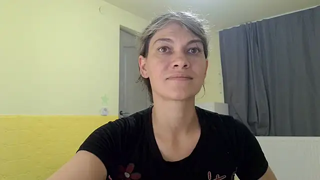 Snapshot of MercyLove chatting on 09.21.25 MercyLove online show from 09.21.25