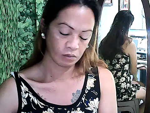 yummy 21xxx online show from 10.07.25