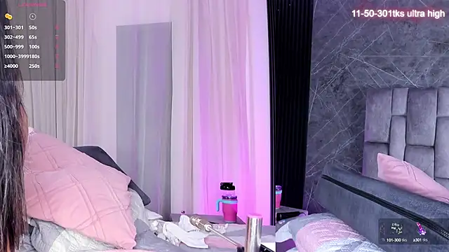 Snapshot of emily_fox1 chatting on 09.11.25 emily fox1 online show from 09.11.25