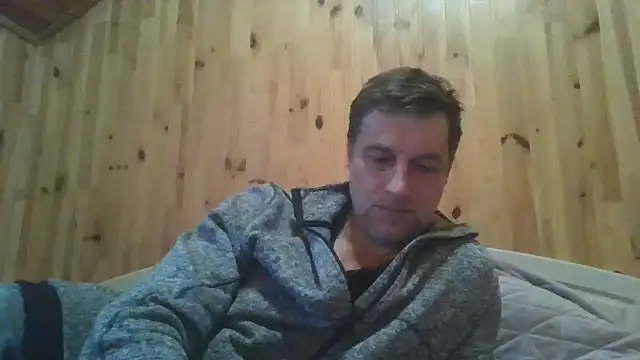 Snapshot of sparrow4791 chatting on 12.28.24 sparrow4791 online show from 12.28.24