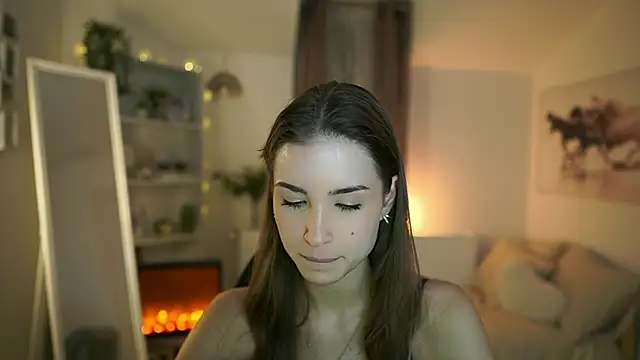 Snapshot of Abella_Danger_X chatting on 01.15.25 Abella Danger X online show from 01.15.25