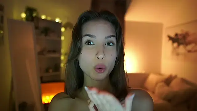 Snapshot of Abella_Danger_X chatting on 01.23.25 Abella Danger X online show from 01.23.25