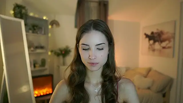 Snapshot of Abella_Danger_X chatting on 03.14.25 Abella Danger X online show from 03.14.25