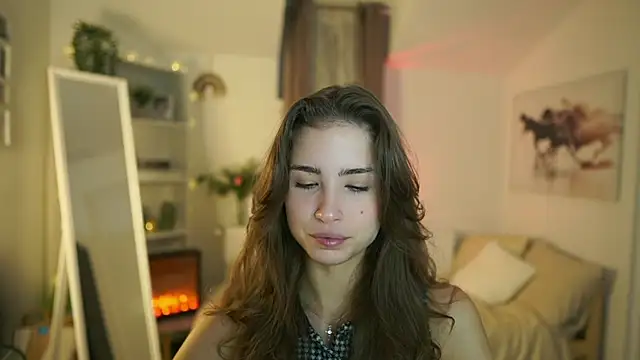 Snapshot of Abella_Danger_X chatting on 10.02.25 Abella Danger X online show from 10.02.25