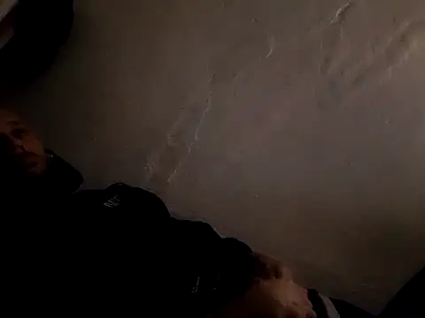 Snapshot of Ladyshaker82 chatting on 02.27.25 Ladyshaker82 online show from 02.27.25