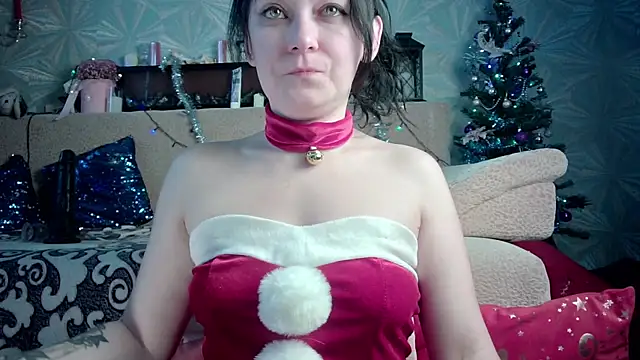Snapshot of Ria_23 chatting on 12.30.24 Ria 23 online show from 12.30.24