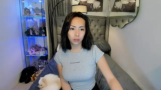 reighnempress online show from 10.23.25