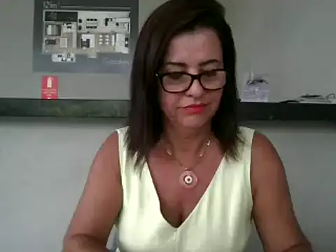 Linda1975 online show from 02.05.25