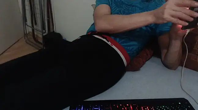 Snapshot of VASKOS178 chatting on 12.22.24 VASKOS178 online show from 12.22.24