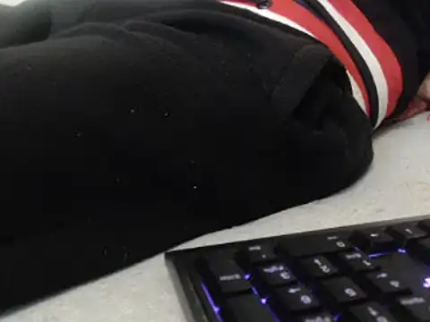 Snapshot of VASKOS178 chatting on 02.18.25 VASKOS178 online show from 02.18.25