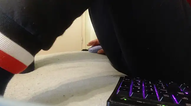 Snapshot of VASKOS178 chatting on 02.28.25 VASKOS178 online show from 02.28.25