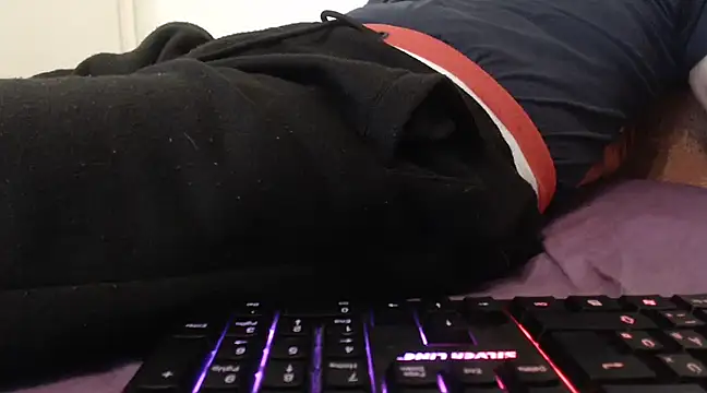 Snapshot of VASKOS178 chatting on 03.19.25 VASKOS178 online show from 03.19.25