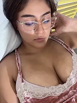 Snapshot of Juliana_News chatting on 09.23.25 Juliana News online show from 09.23.25