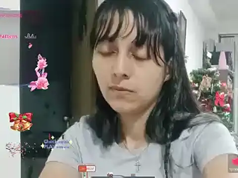 Snapshot of Moon_lunita chatting on 01.04.25 Moon lunita online show from 01.04.25